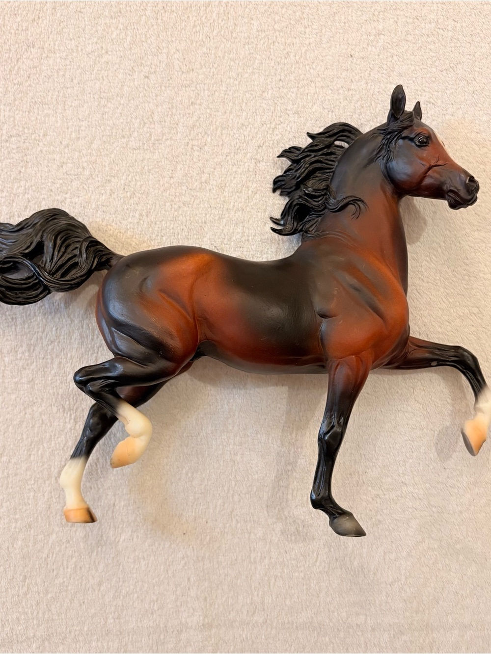 Breyer #472 Huckleberry Bay Champion Arabian Brown & Black Horse Toy Collectible